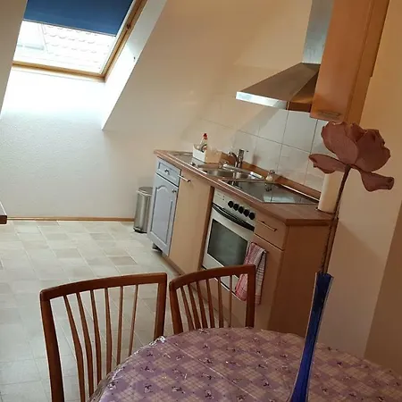 G.o.d. Apartment *